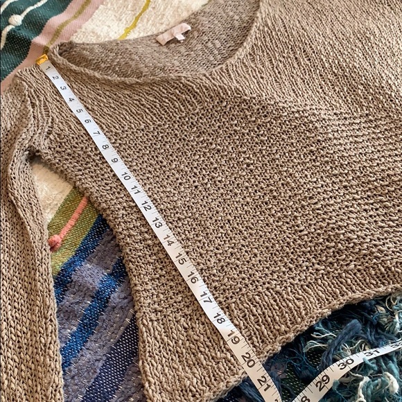 Aritzia Talula Avenue A Loose Knit Sweater - Picture 9 of 9